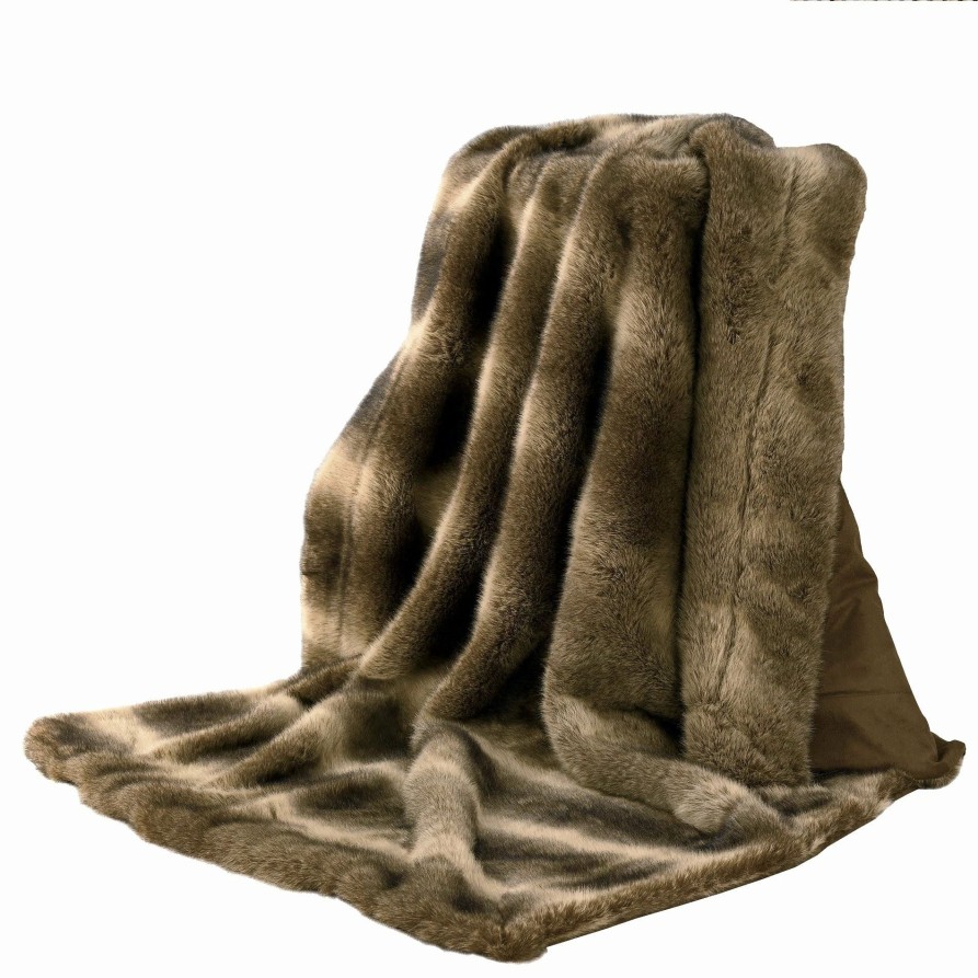 Bedding * | Wholesale Hiend Accents Faux Wolf Fur Oversized Throw Blanket, 60 X90