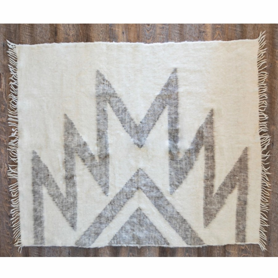 Bedding * | Budget Hiend Accents Maguey Throw Blanket, 50 X60