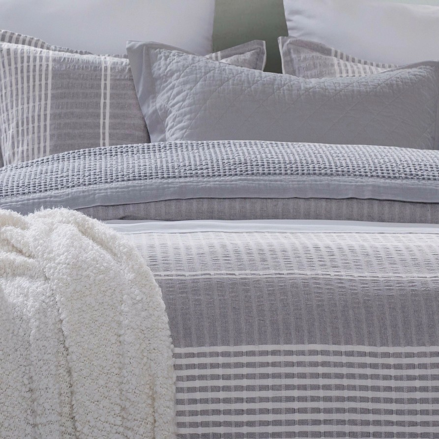 Bedding * | Wholesale Hiend Accents 3 Pc Lane Stripe Duvet Set, Super Queen Gray